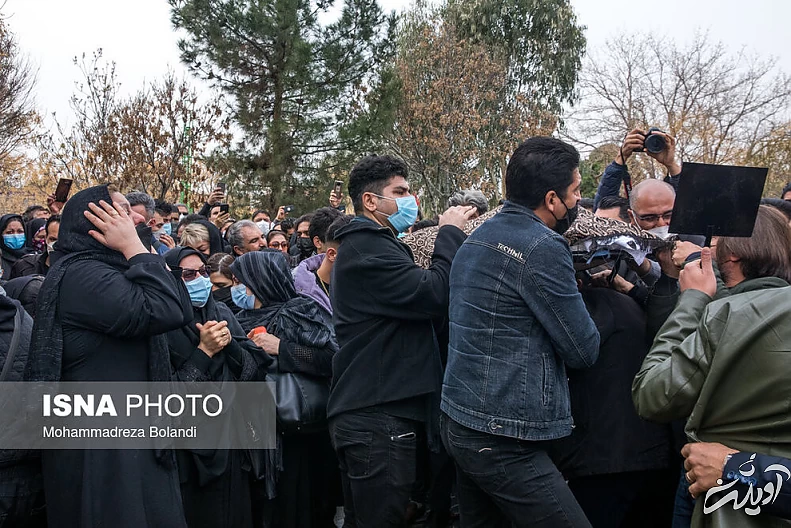 (تصاویر) خاکسپاری زهره فکور صبور